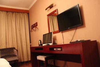 Dongfang Hotel Harbin Exterior photo